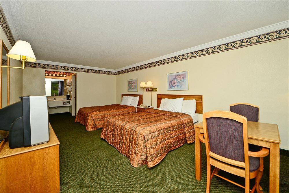 Americas Best Value Inn - Сомерсет Экстерьер фото